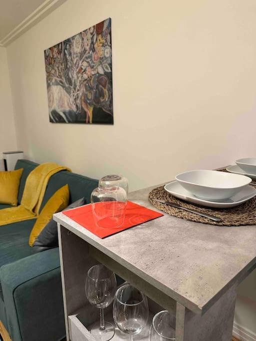 Апартаменты Entire Flat In Ealing Лондон Экстерьер фото
